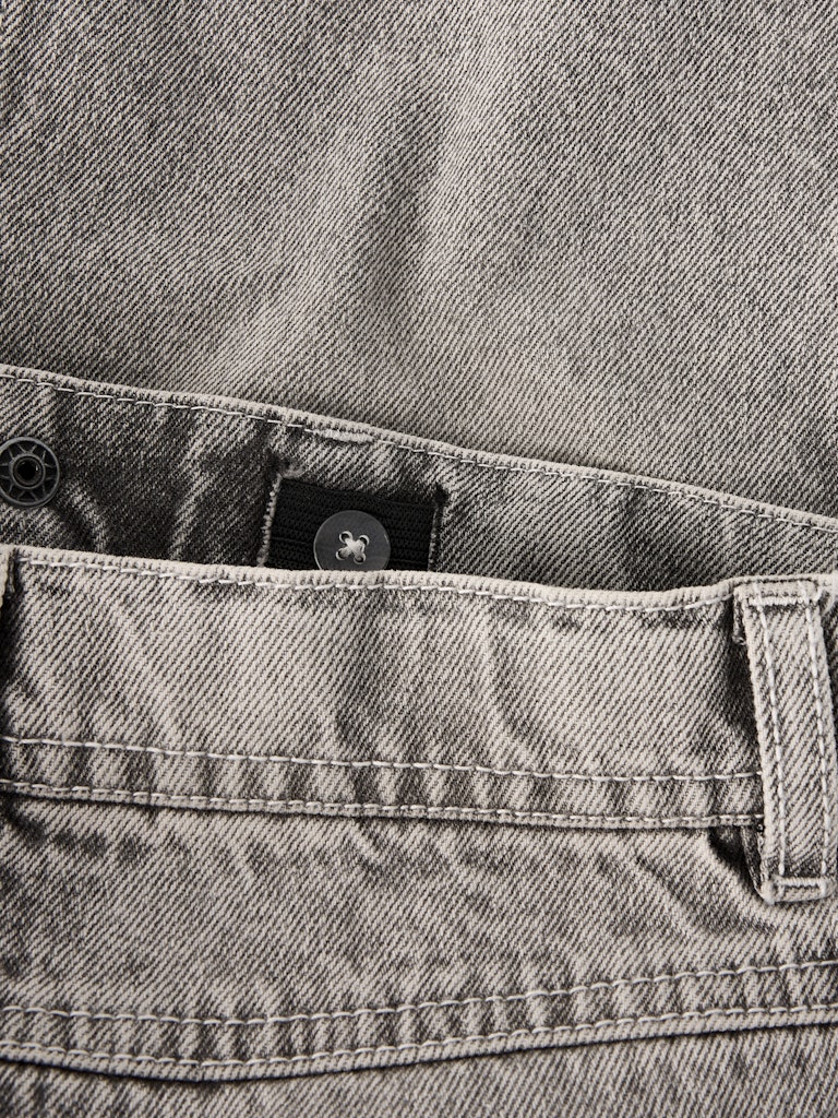 13240442_35125-3.jpg