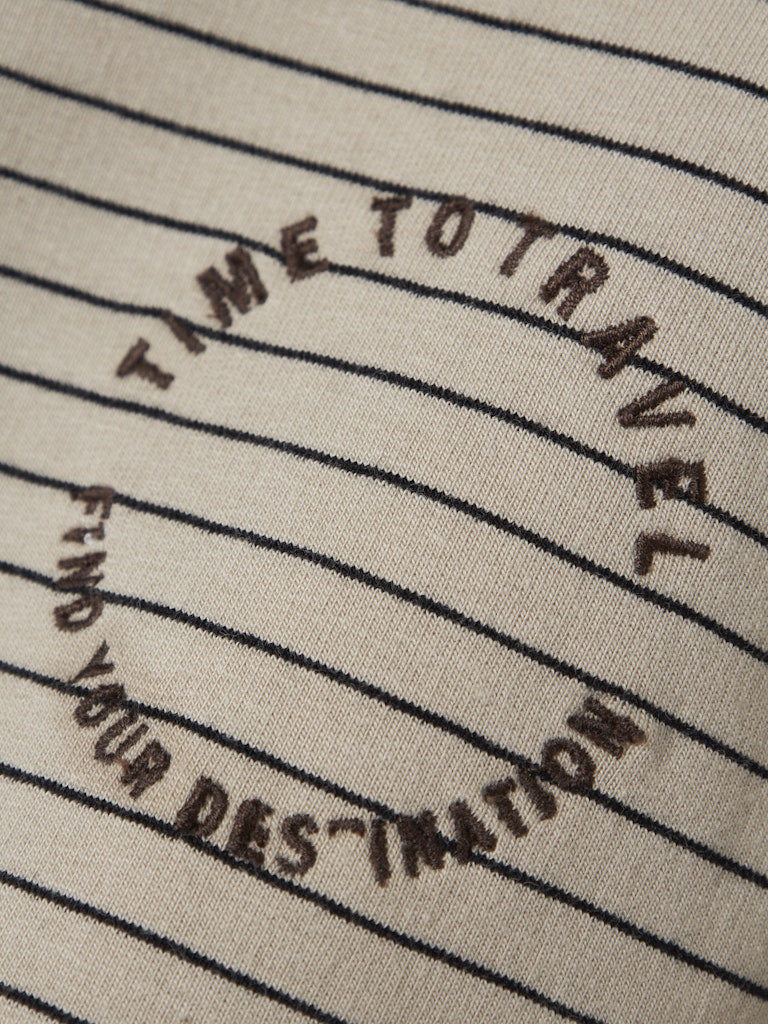 13247905_32255-1.jpg