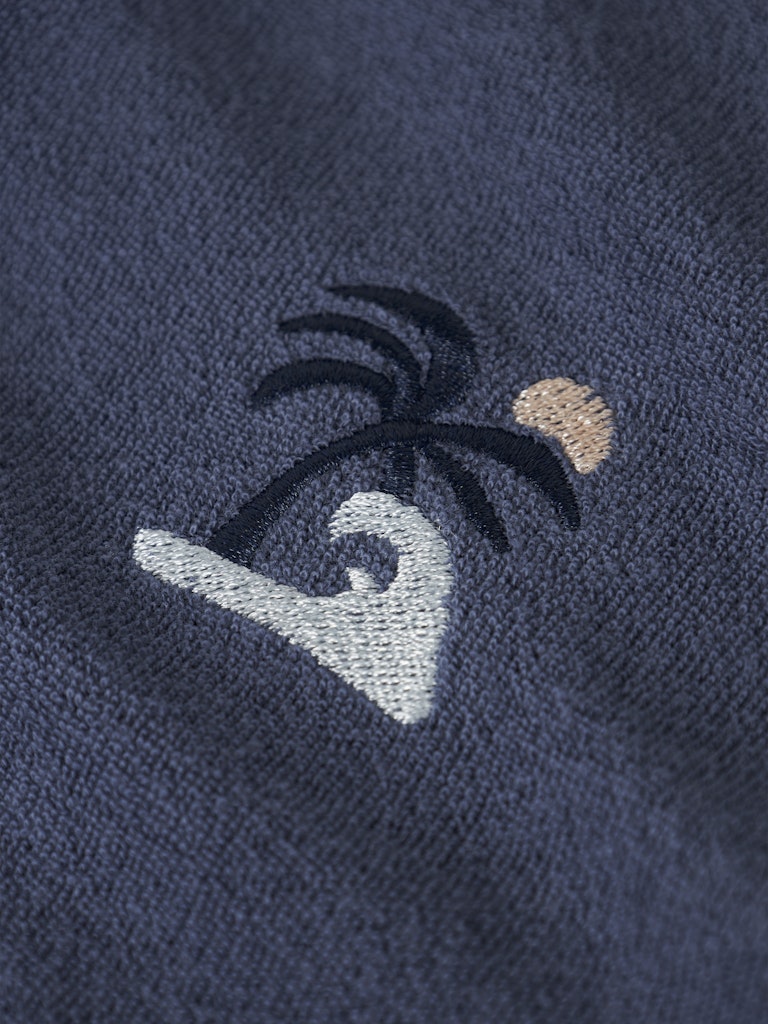 13256589_34280-3.jpg