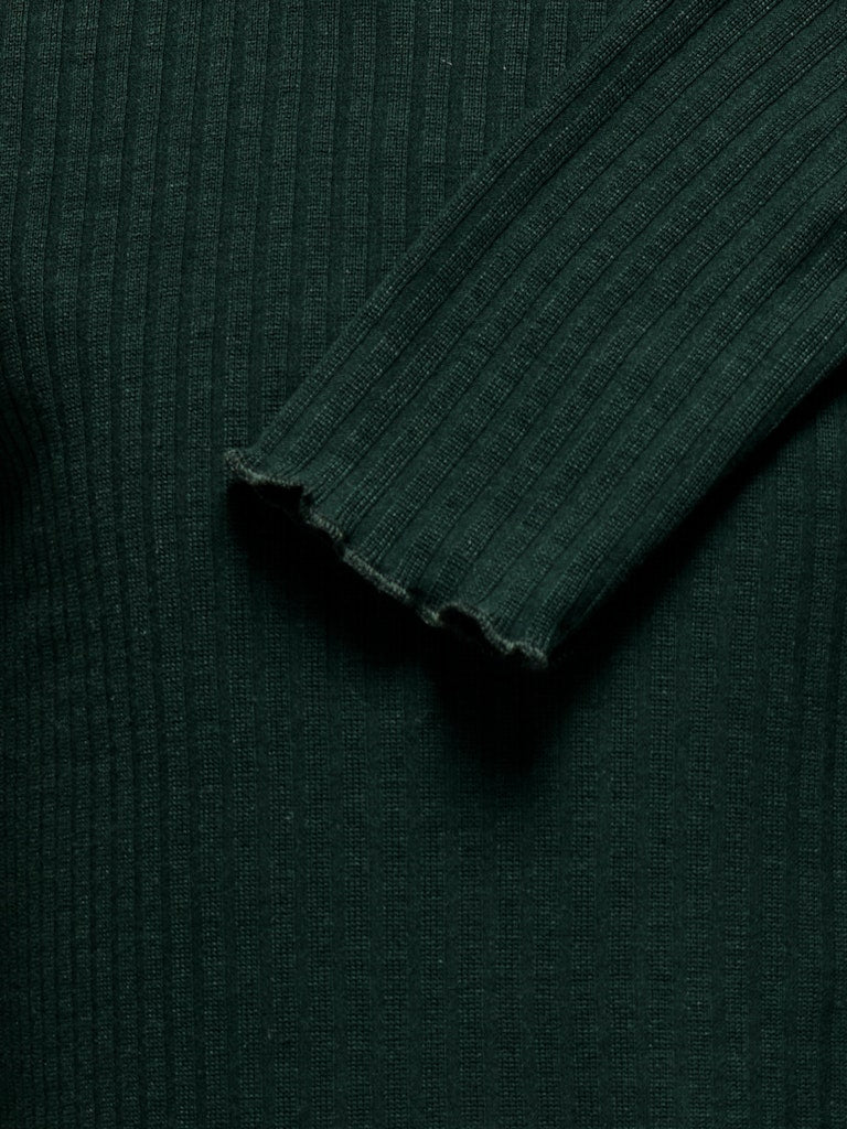15326388_23921-2.jpg