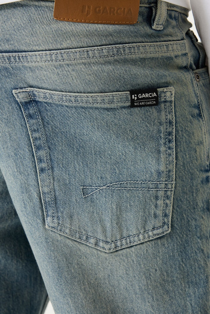 399_34761-1.jpg